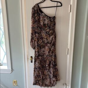 Astr Calista Floral One Shoulder Dress in Navy Floral